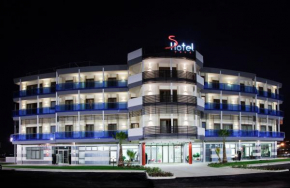  S Hotel  Сан-Джованни-Театино